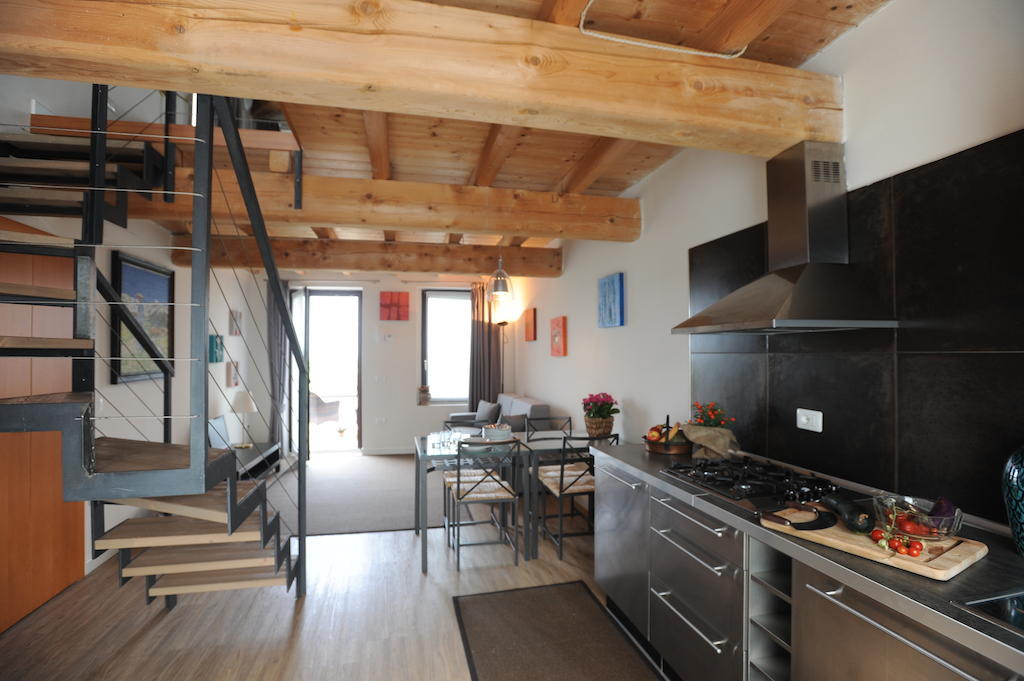 Monte Maino Bed & Breakfast Desenzano del Garda Room photo
