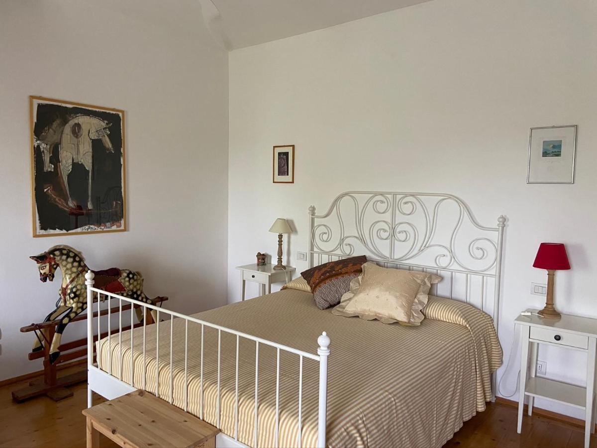 Monte Maino Bed & Breakfast Desenzano del Garda Exterior photo