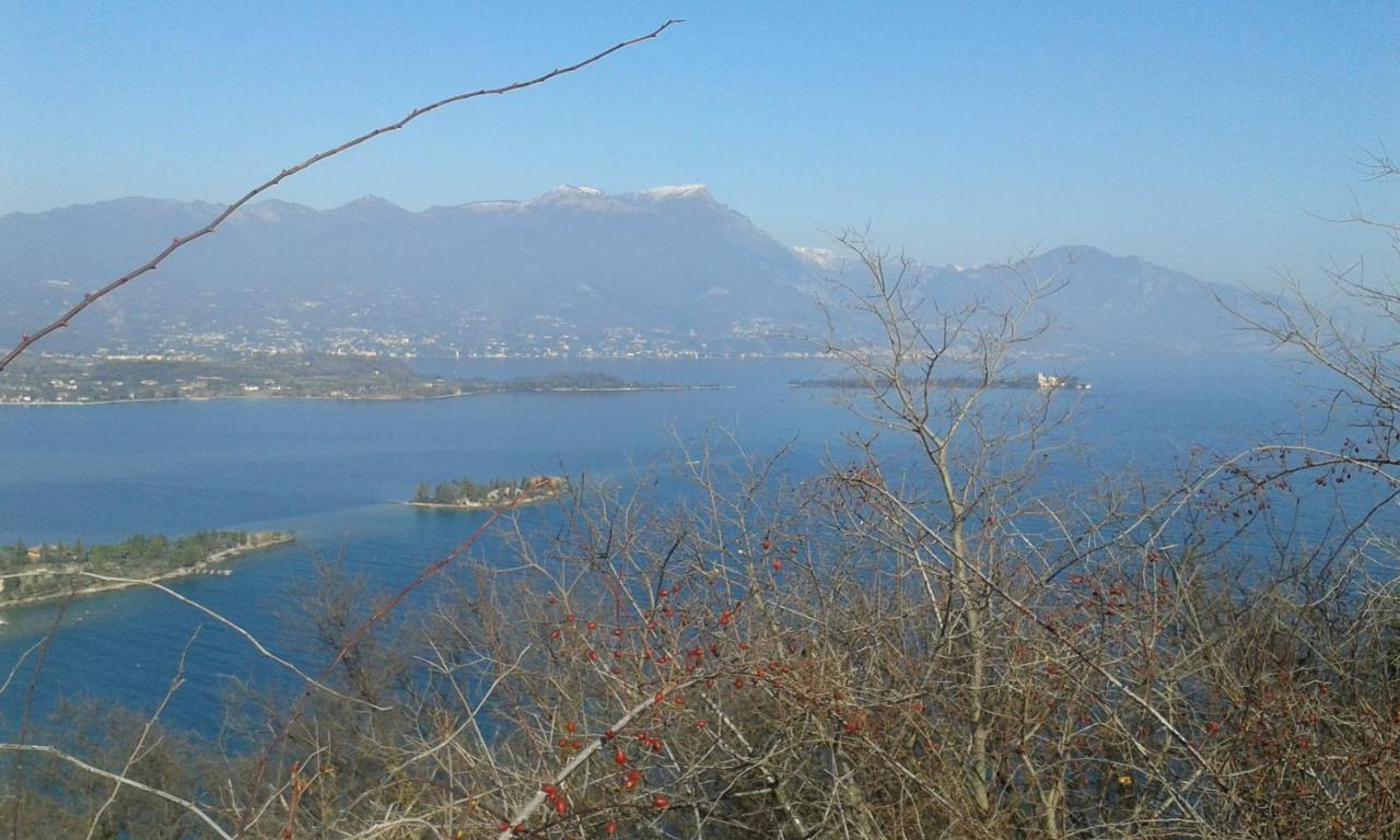 Monte Maino Bed & Breakfast Desenzano del Garda Exterior photo