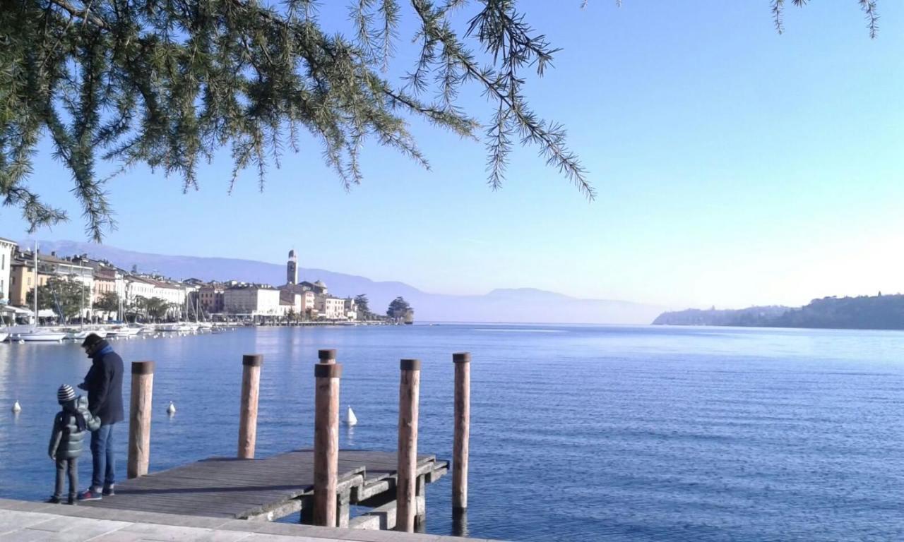 Monte Maino Bed & Breakfast Desenzano del Garda Exterior photo